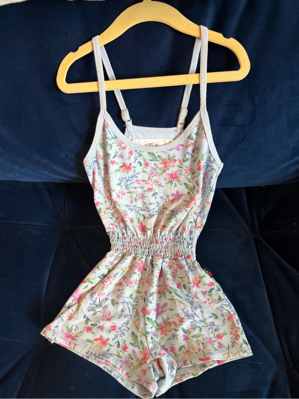 Poshmark Title

T2 Love Girls Blue Floral Adjustable Strap Romper Size 6 USA
